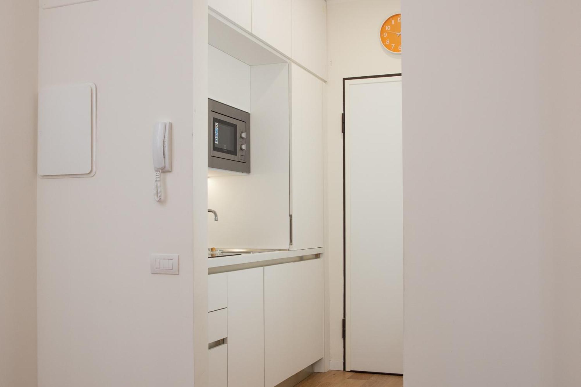 Klimt Central Station - Two Room Apartment Mediolan Zewnętrze zdjęcie
